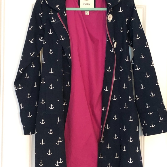 Hatley hooded Raincoat - Picture 3 of 6